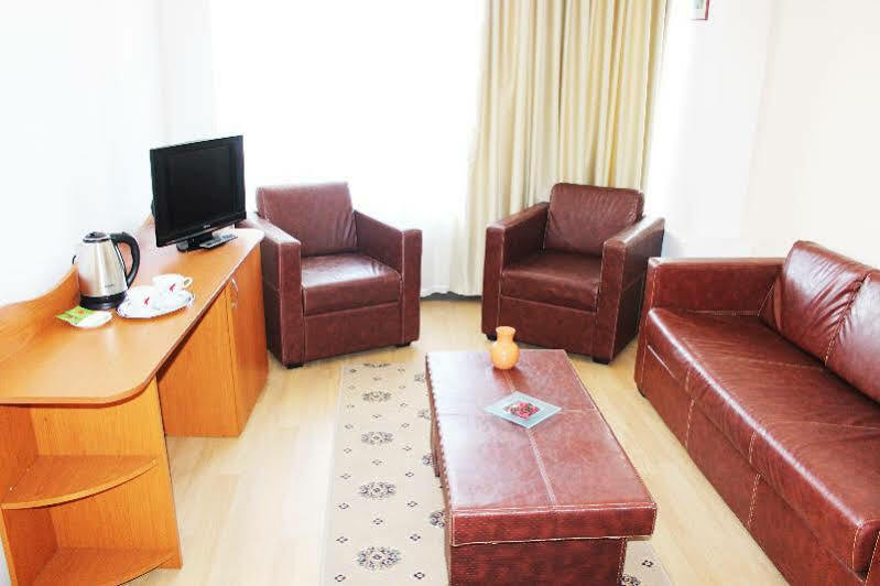 Hotel Elizeu Bucureşti
